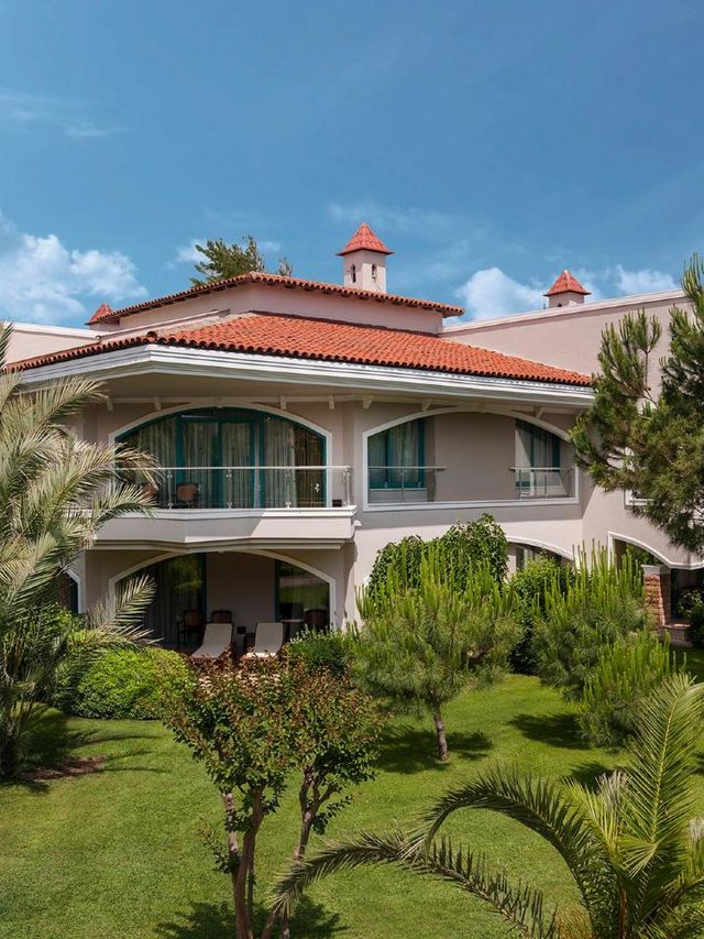 🌟 Belek's Best Beds: Amazing Hotel Finds! 🛏️✨