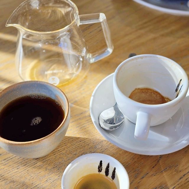 Specialty coffee and asian fusion