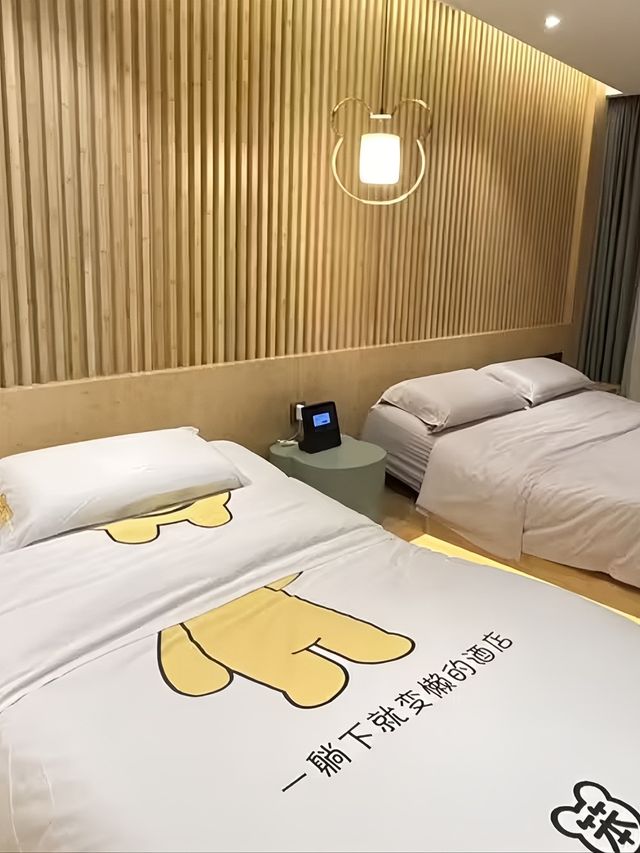 悠閒的成都生活，「閒」是一種狀態~慢節奏是一種生活方式，平日裡的成都多的是繁忙努力的節奏。和閨蜜。