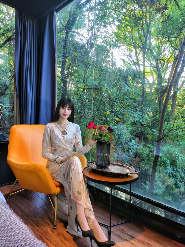岳麓山腳下盡享山林之美。