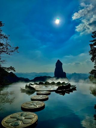A fairyland just 2 hours from Shanghai. 
