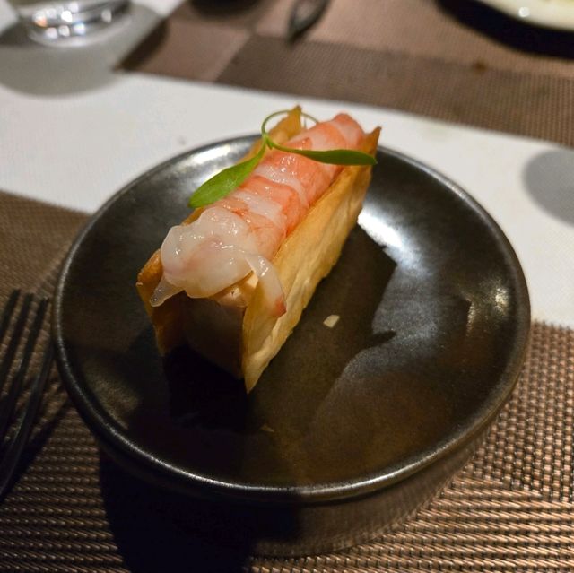 Delicious weastern food and wine in Jiangyin