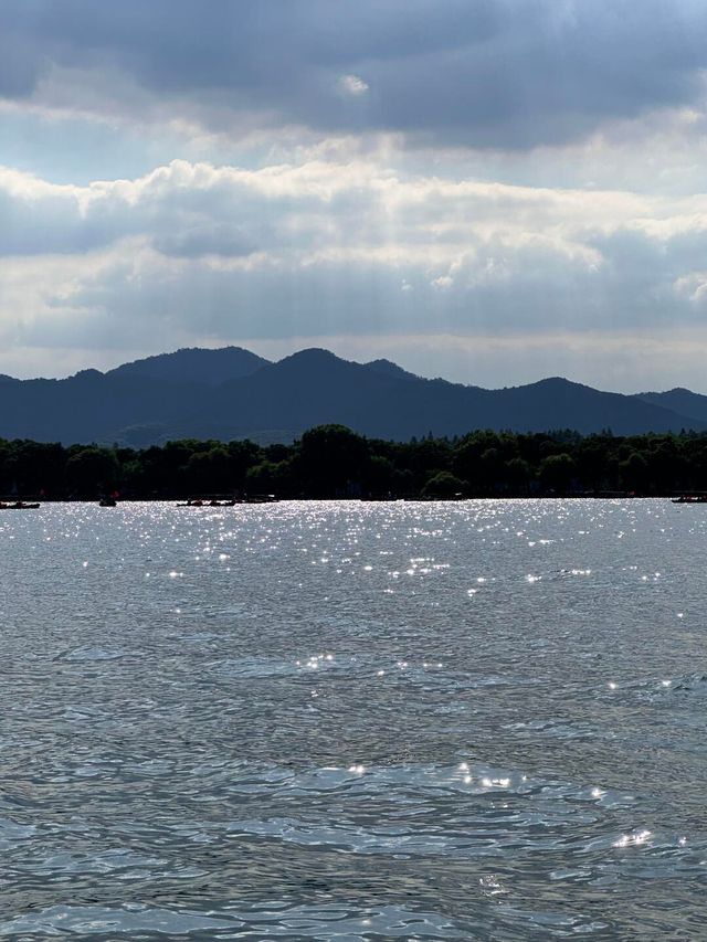 拍到就是賺到西湖美景
