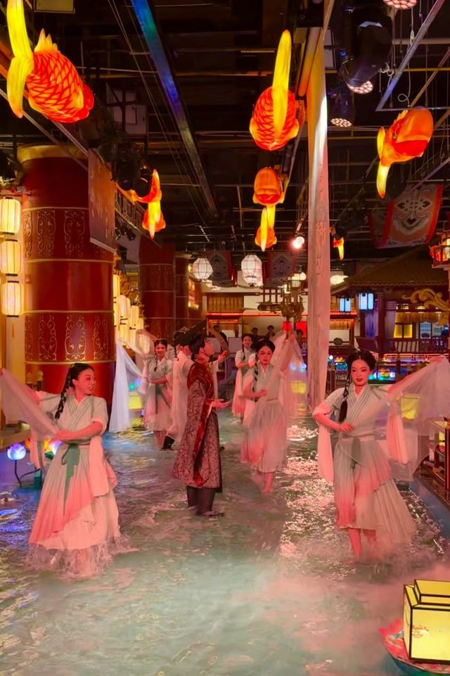 真不是西安！武漢巨新的！春節全家遊好去處