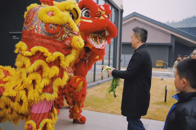 醒獅賀歲 體驗非遺文化的浪漫
