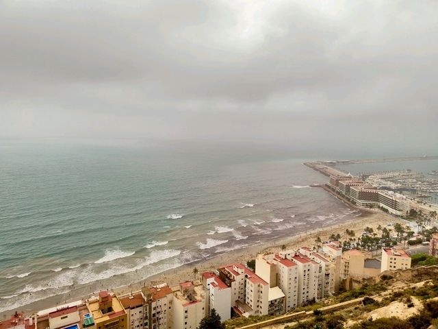 Views of Alicante from Santa Bárbara Castle: A Cloudy Summer Day 🌥️🏰