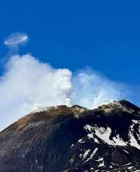 火山下的黑白巴洛克之城 - 卡塔尼亞