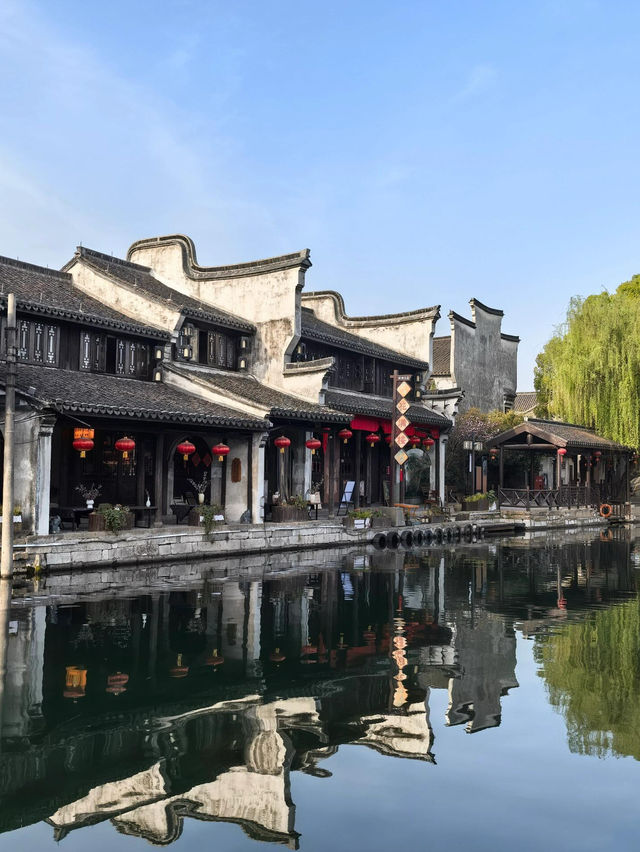 最佳旅行時間
✅ 春秋季（3-5月、9-11月）氣候宜人，適合漫步古街，賞花賞景。