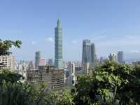The Best View Of Taipei, Elephant Mountain! Free and convenient ( it’s a must do)