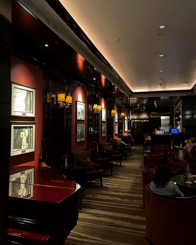 沉醉於新加坡瑞吉酒店嘅奢華時光