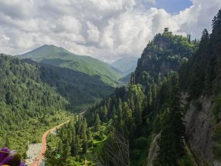 Real Experience of a Family Self-Driving Tour in Gannan! These Tips Are a Must-Know! Family! I just returned from a self-driving trip to Gannan with my 65-year-old parents and 5-year-old daughter!