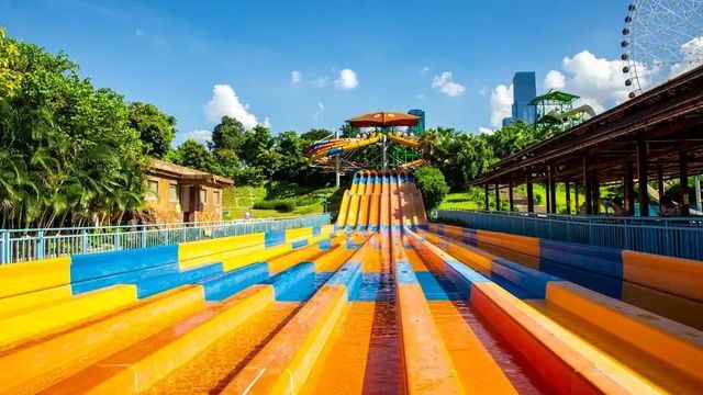 南寧水上樂園「熱浪」來襲！快來狂歡！