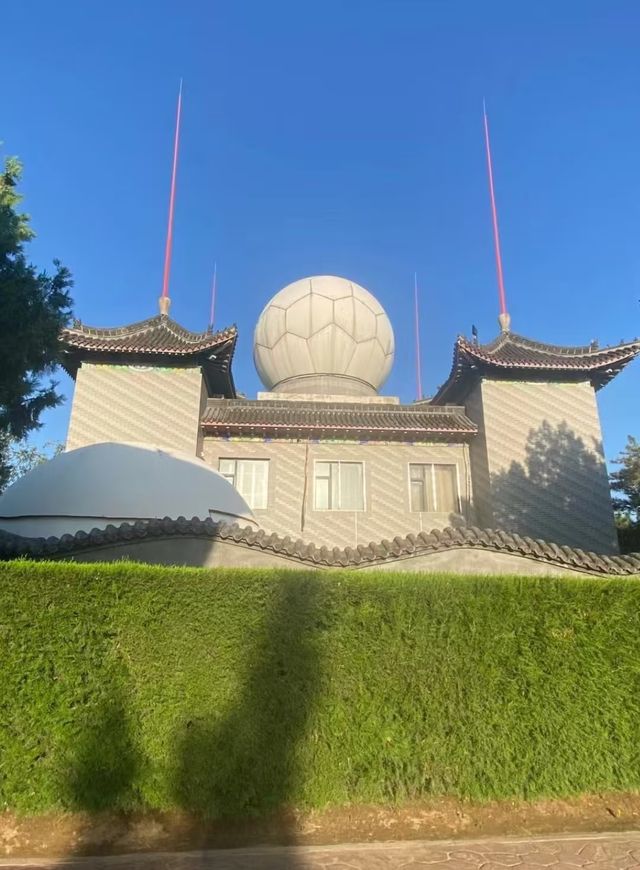 吕梁鳳山公園——城市綠肺，人文雅境。