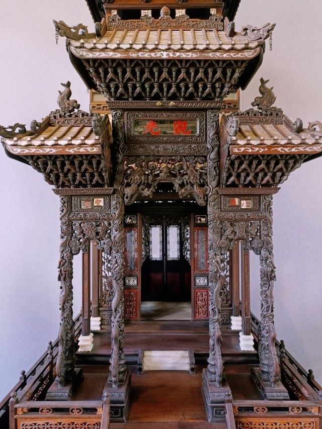 Whispers in Wood: Exploring Guangdong's Living Carving Legacy