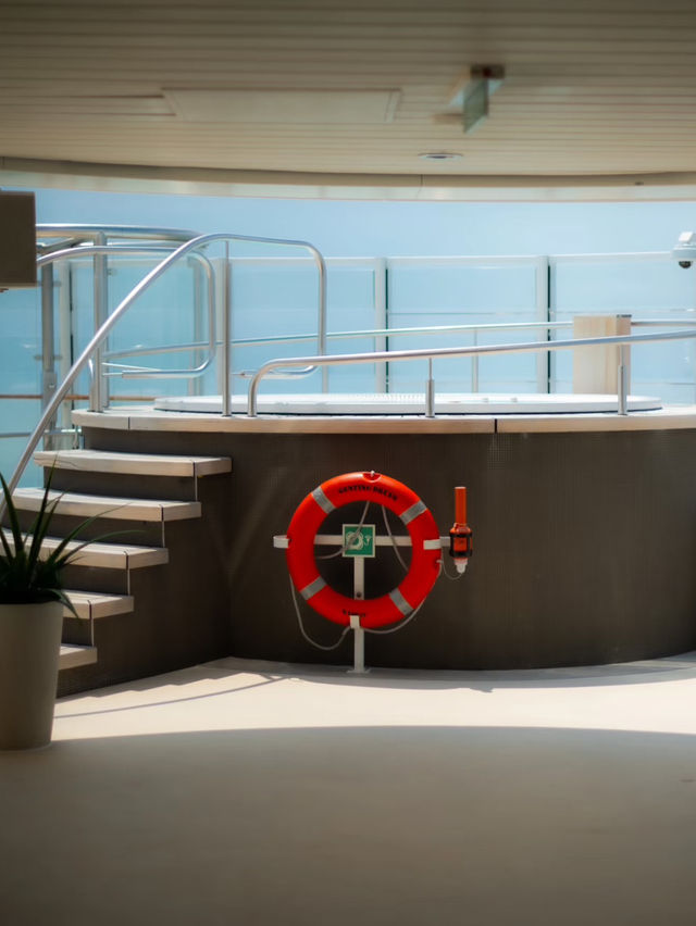 🛳️ Cruise Getaway 🤍 | 4D3N on Genting Dream