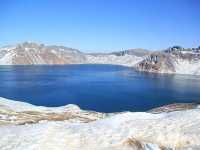 天池藍與雪山白