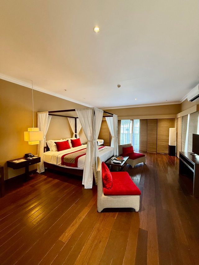A Serene Stay at Adaaran Select Hudhuranfushi
