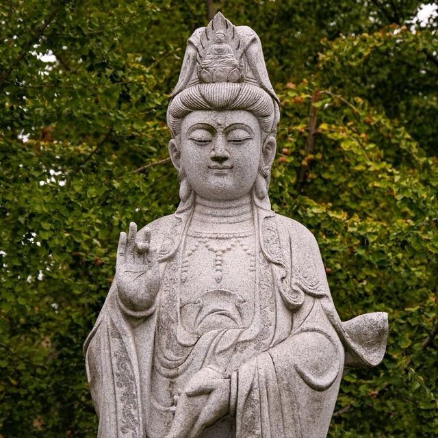 Beautiful Stone Buddhas in Qibao Temple 🗿🙏