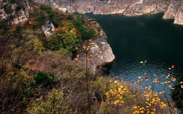 秋日限定！在焦作峰林峽邂逅「中國第一高壩」。