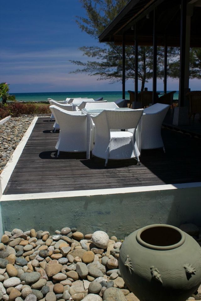 佳藍汶萊度假村之旅 | 沙灘、驚喜與美食 佳藍汶萊度假村位於馬來西亞的亞庇，是個遠離喧囂的悠