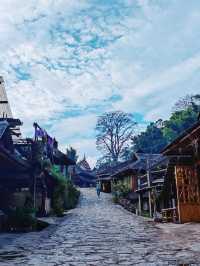 世遺糯乾古寨~在千年茶山與雲海之間穿梭