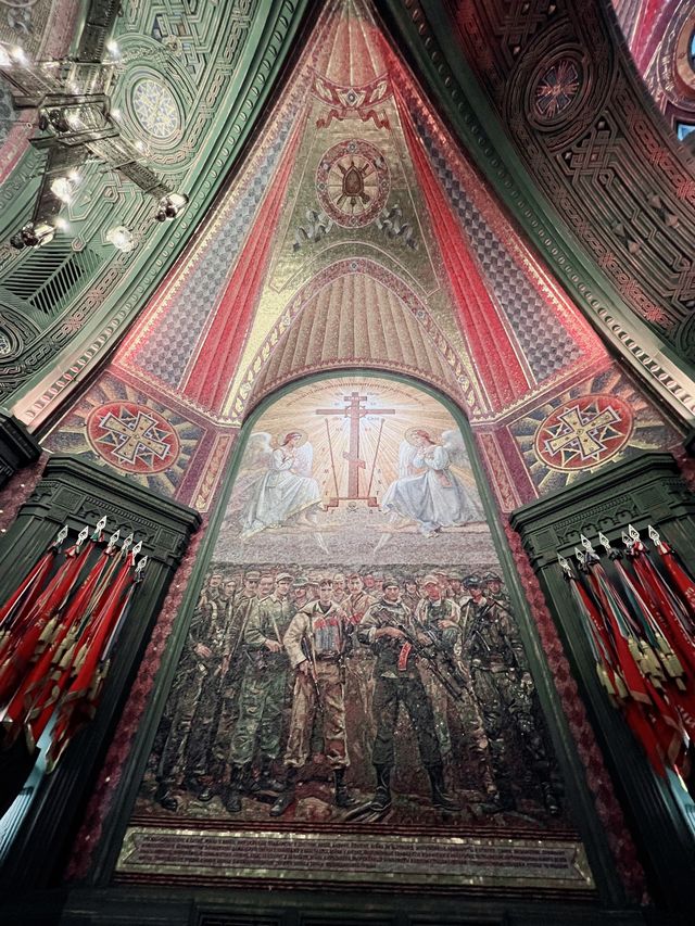 震撼到失語!這座軍教結合的教堂,藏著最硬核的家國信仰 震撼到失語!這座軍教結合的教堂,藏著最硬核的家國信仰