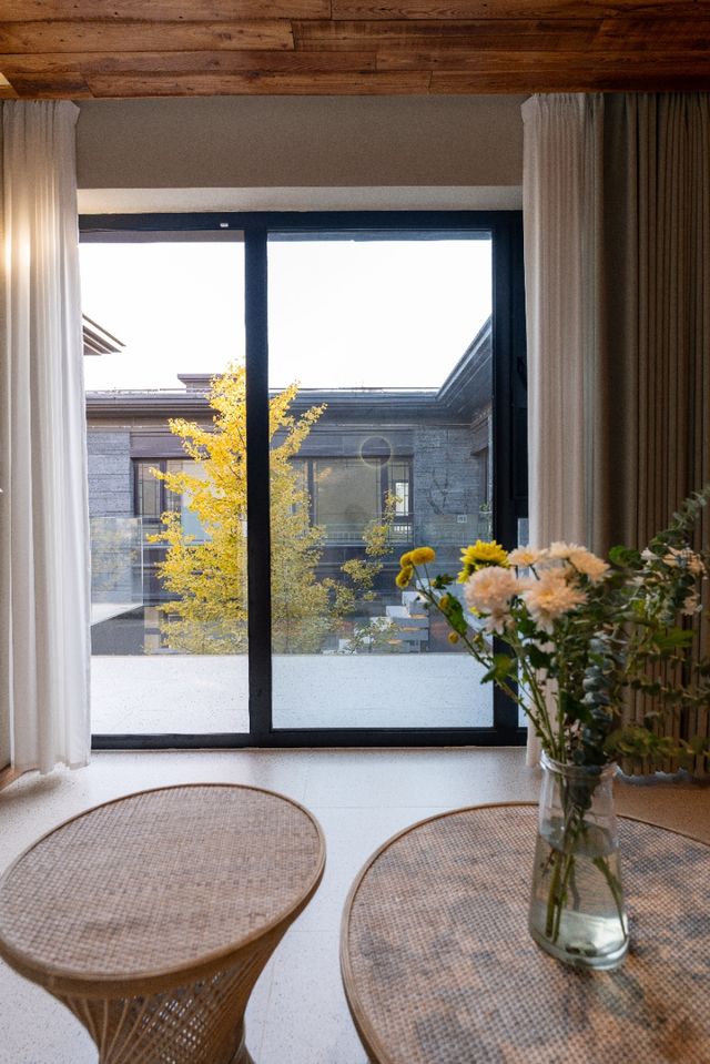 西安旅行真浪漫!住別墅看紅楓銀杏,詩意與煙火揉進旅程 西安旅行真浪漫!住別墅看紅楓銀杏,詩意與煙火揉進旅程