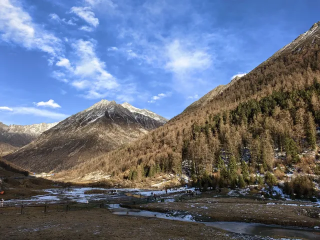 總會反覆愛上的川西