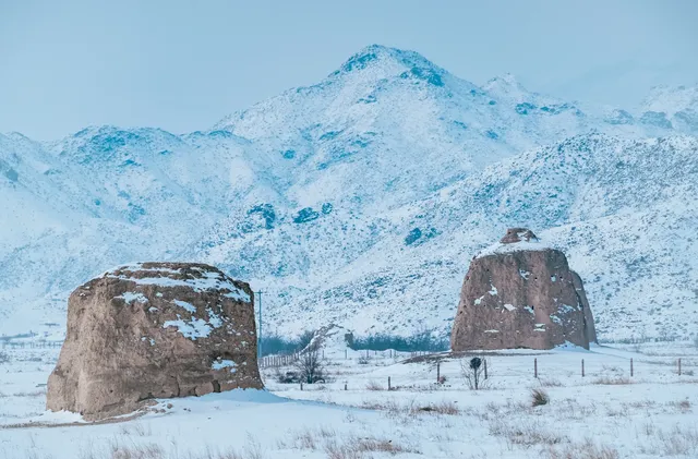 救命!雪後西夏陵是穿越千年的寂靜詩篇 救命!雪後西夏陵是穿越千年的寂靜詩篇