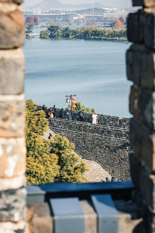 在明城牆解放門,我拍到了最金陵的秋天! 在明城牆解放門,我拍到了最金陵的秋天!