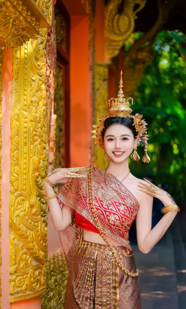 當一天傣族公主 在西雙版納被誇了一路 當一天傣族公主 在西雙版納被誇了一路