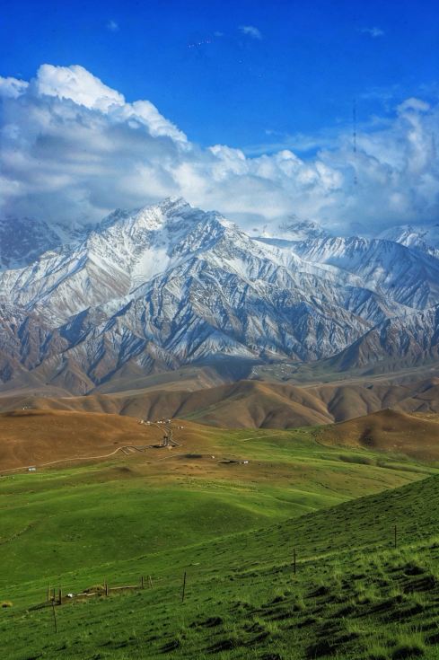 Drive directly to the hidden snow-capped mountains and the snowy wilderness of southern Xinjiang | Seeking the sacred Kunlun Mountains in Hotan and Cele