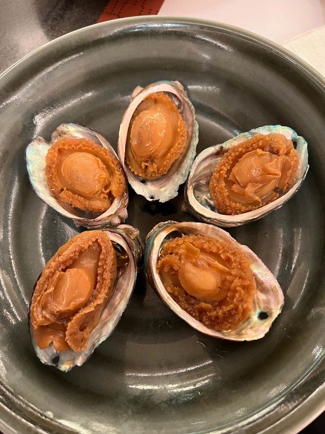 超正自助餐 ｜ 海鮮即叫即煮 五款烹調方式任你揀 ｜環境舒適 