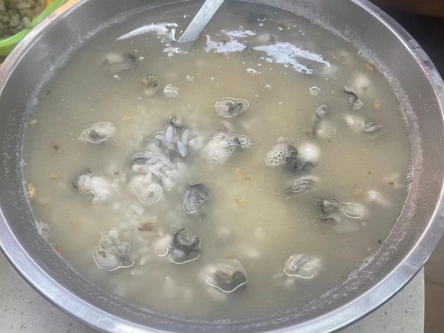 今晚食潮州菜. 介紹呢間「雄興美食」