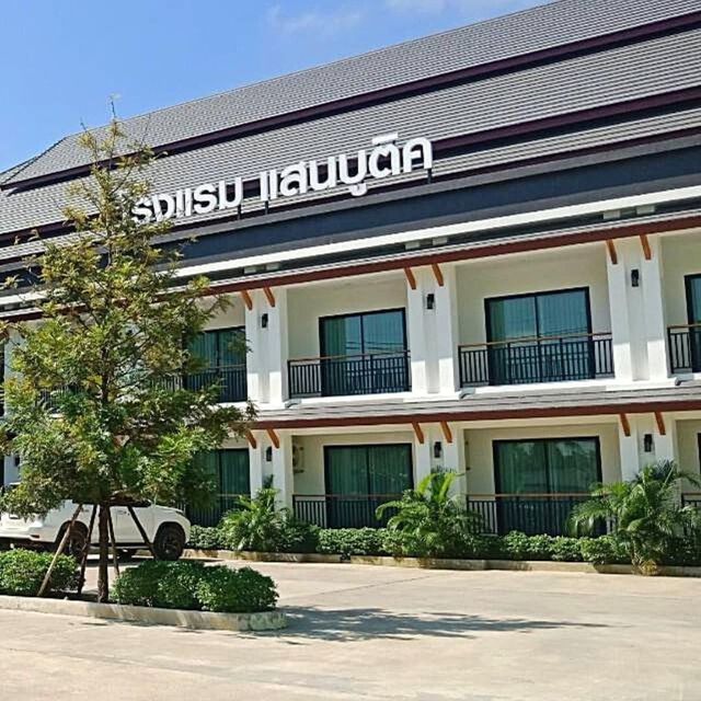 🏛️  Sann Boutique @เชียงราย 🥰
