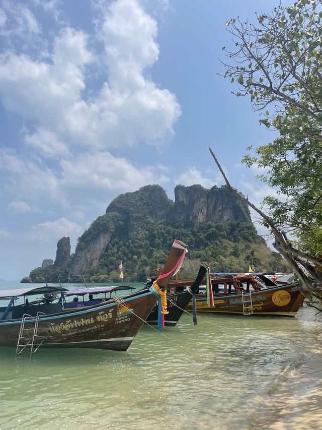 เกาะผักเบี้ย Phabia Island 📍กระบี่