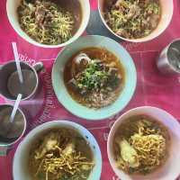 ร้านก๋วยเตี๋ยวป้าหรั่ง
