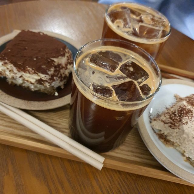 【明洞cafe】ティラミスが絶品なこのお店で♪