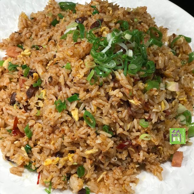 銅鑼灣美味麻辣火鍋「山止川行」