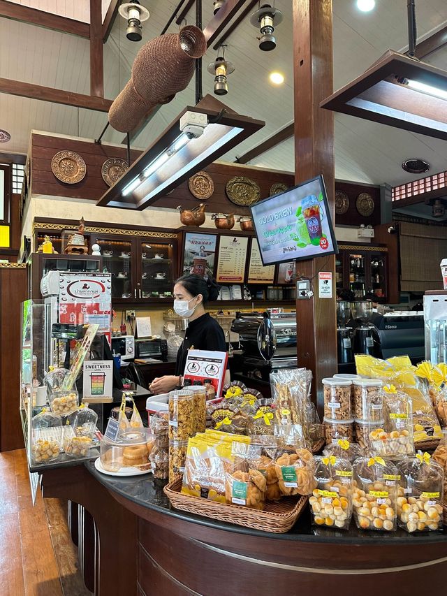 บ้านตาคาเฟ่ ระยอง 🥤