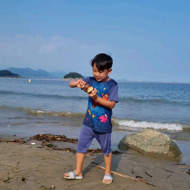 여수만의 느낌나는 '무슬목해변'