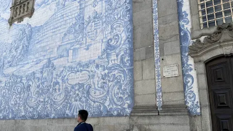 One of the most beautiful churches in Porto, a must-see! — traveler post in Beja