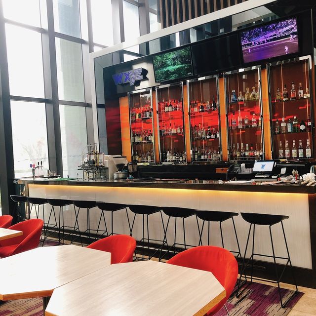 台北｜🥃🍺浪漫約會好去處❤️🧡W XYZ(SM) Bar WXYZ酒吧 💛💜 Aloft Taipei Beitou 台北北投雅樂軒酒店