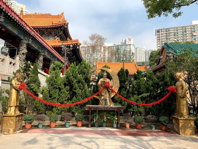 Wong Tai Sin Temple ⛩️✨
