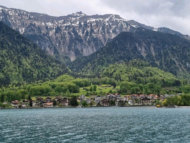 💕 Hello Lake Brienz
