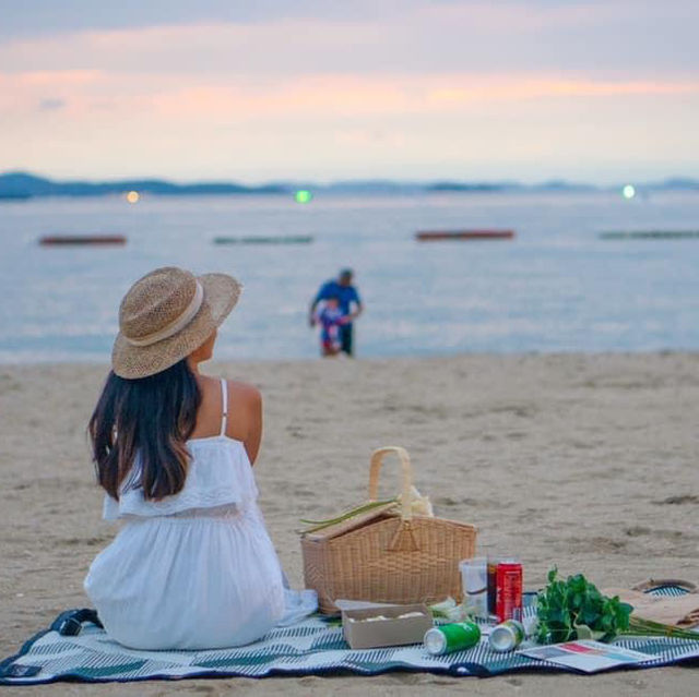 Holiday Inn Pattaya โรงแรมติดหาดพัทยา