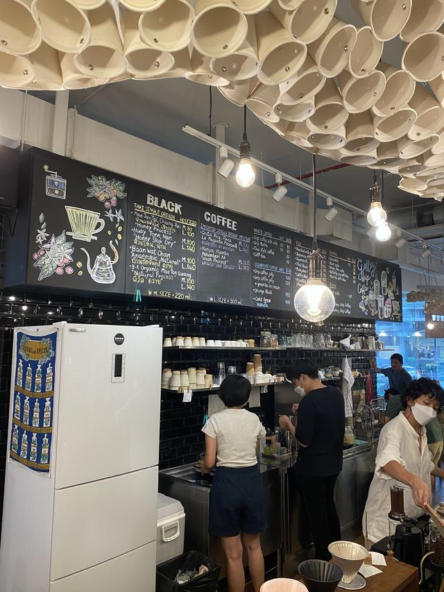 GREAT COFFEE & TEA CAFE IN BANGKOK!