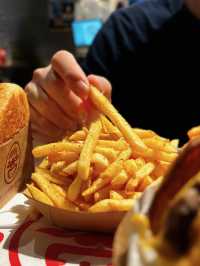 灣仔高質 burger & fries 🍔🧡