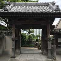 歴史をダイレクトに感じるお寺【一行寺】