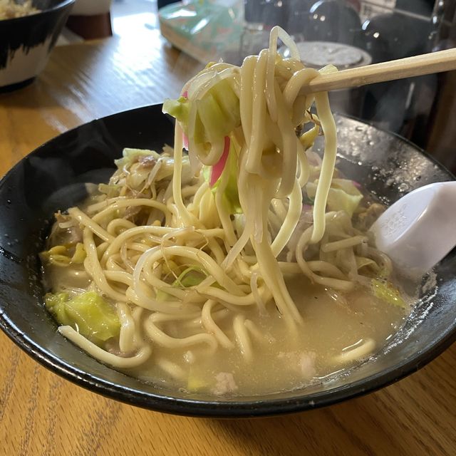 長崎空港近くの人気店「協和飯店」でちゃんぽん堪能